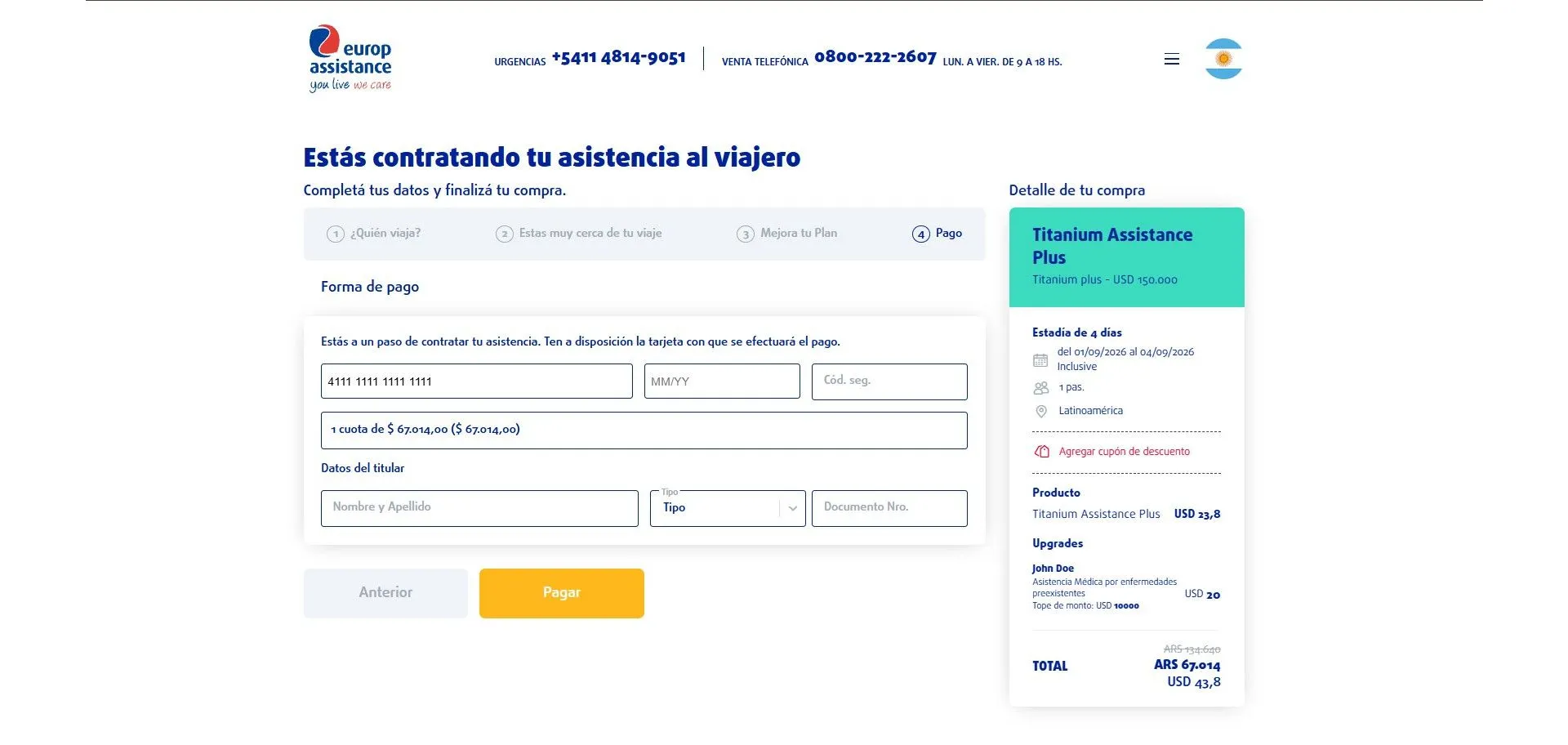 El paso de pago en Argentina: los campos de tarjeta son del sitio pero sus valores los administra Mercado Pago, y el resumen muestra el total en pesos y en dólares.
